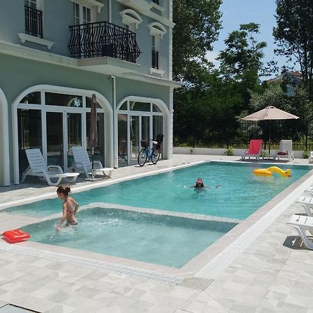 Апарт отель Riverside VIP Аpartments Солнечный берег Экстерьер фото
