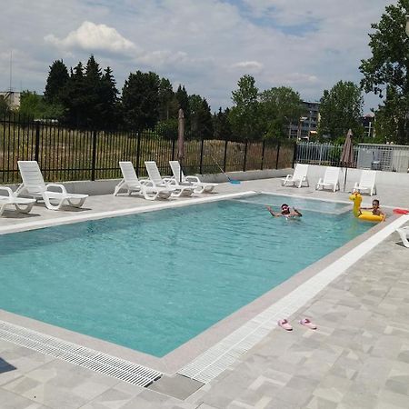 Апарт отель Riverside VIP Аpartments Солнечный берег Экстерьер фото