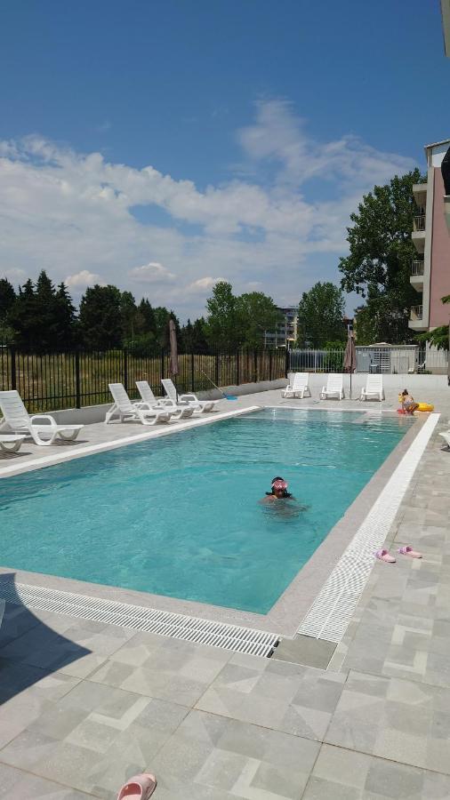Апарт отель Riverside VIP Аpartments Солнечный берег Экстерьер фото